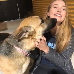 Meet your Posher, Jaimie